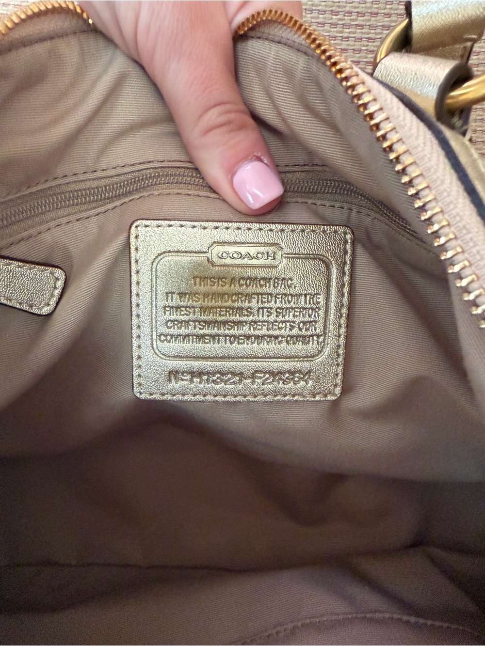 NWT Coach Signature Canvas Satchel Shoulder Bag in Khaki/Gold with extra strap - Picture 5 of 10